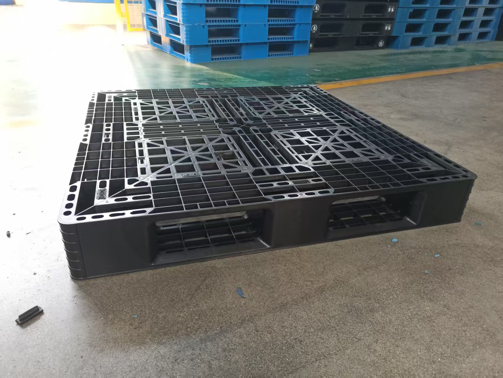 塑料托盘批发厂家实力关键维度呈现