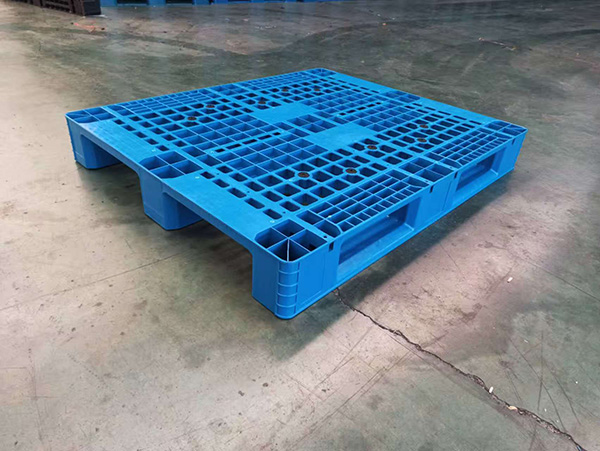 透过塑料托盘价格洞察厂家实力